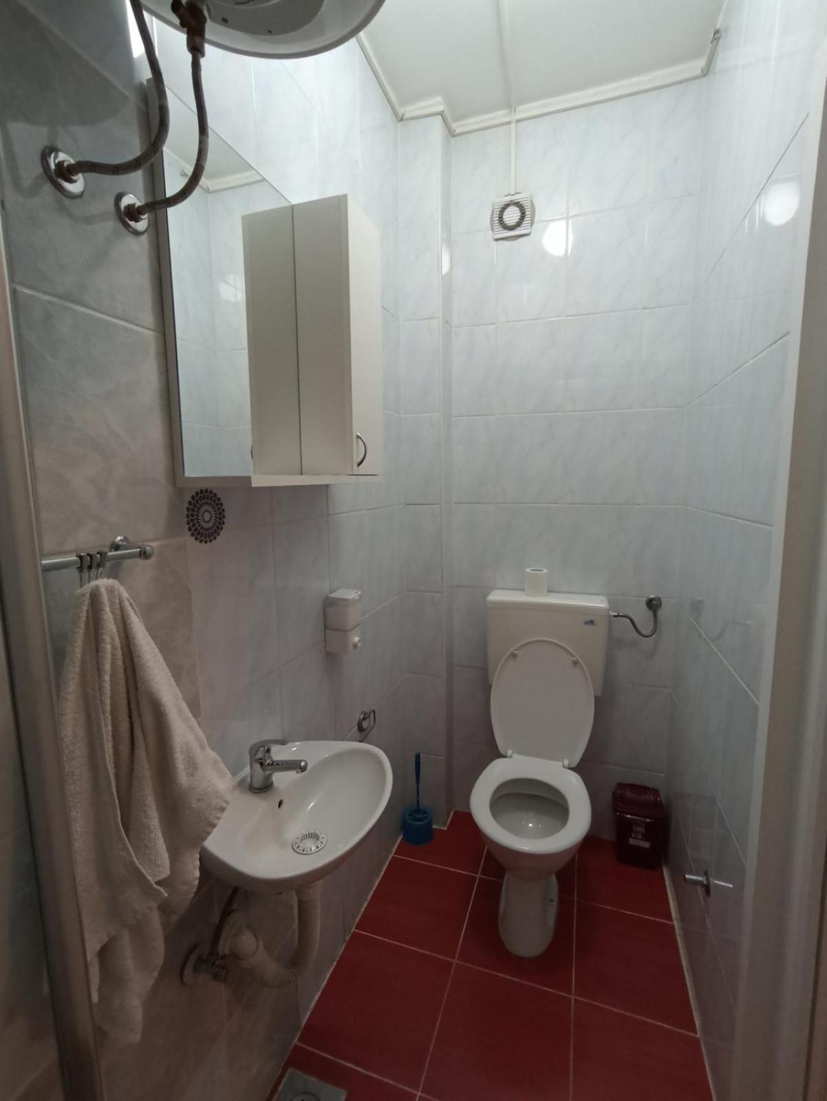 Apartments Tepic Баня-Лука Экстерьер фото